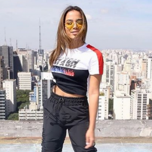 Anitta será jurada do “The Voice Mexico”, diz rádio