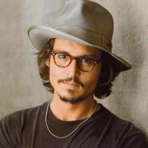 Conheça a coleção inusitada do ator Johnny Depp