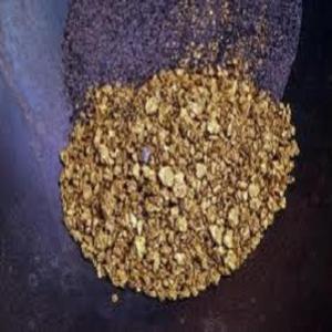 Açúcar usado para extrair ouro
