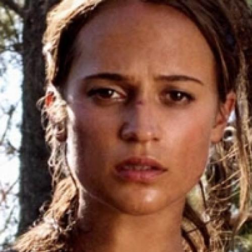 Tomb Raider - A Origem: Alicia Vikander tornando-se Lara Croft.