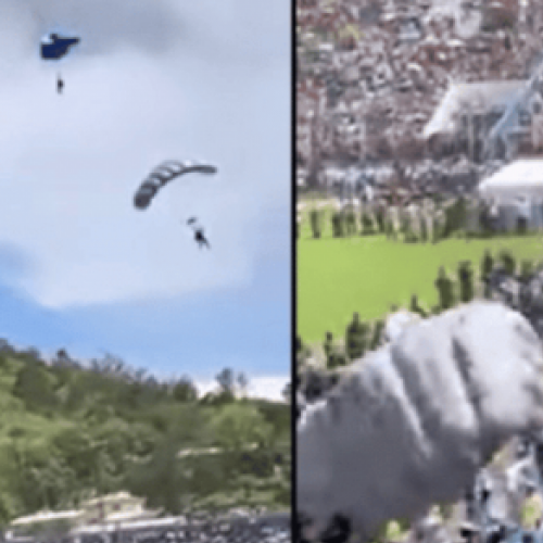 Paraquedistas fazem a pior entrada possível em estádio