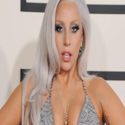 Lady Gaga pode viver Donatella Versace em série