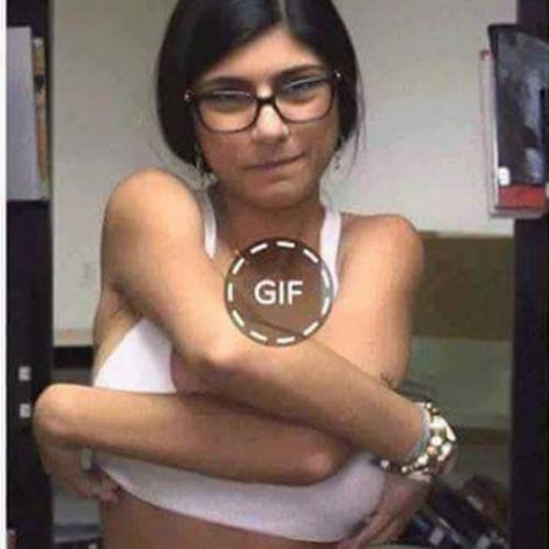 Um Gif que Tira qualquer Homem do Sério!!!