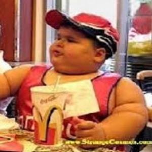 McDonald’s é processado: Criança comeu camisinha usada na loja