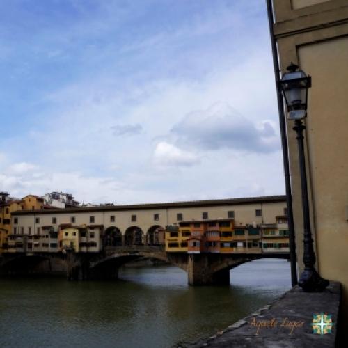 Ponte Vecchio, o principal cartão postal de Florença