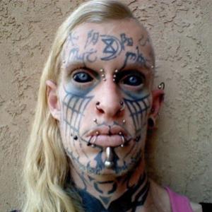 Atsky o homem que diz ser o filho do satã