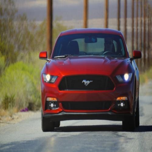 Ford apresenta novo Mustang na Califórnia