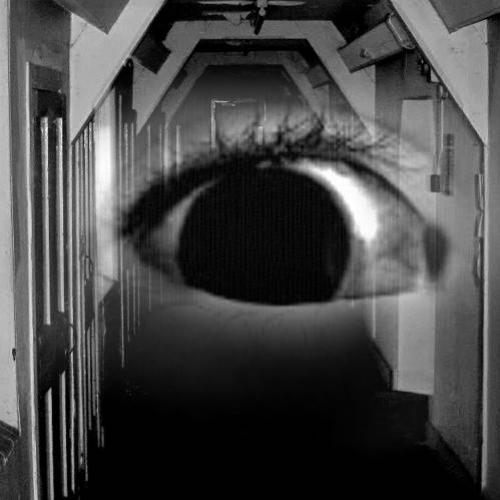 Fantasma: Olhos observando em hospital abandonado 