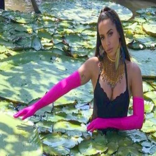 Anitta grava clipe na Floresta Amazônica