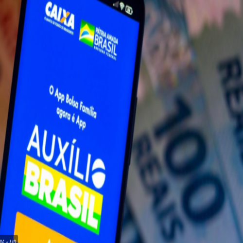 Influenciadores vazam empréstimo do Auxílio Brasil são criticados