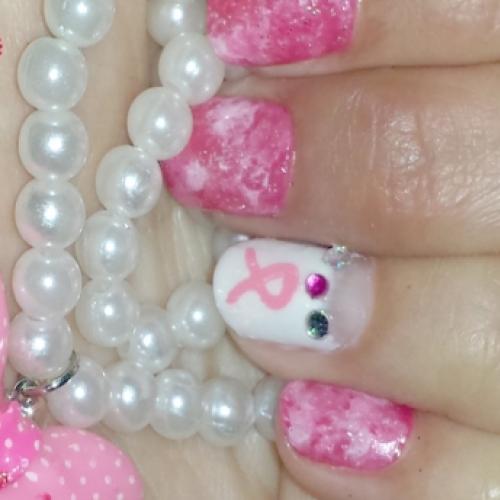 Unhas decoradas para o Outubro Rosa