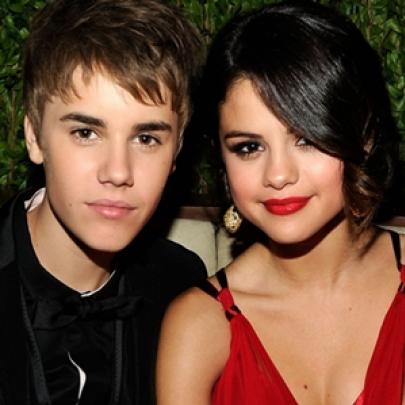 Justin Bieber e Selena Gomez voltam a namorar; Veja vídeo!