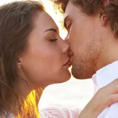 6 dicas para dar o beijo perfeito