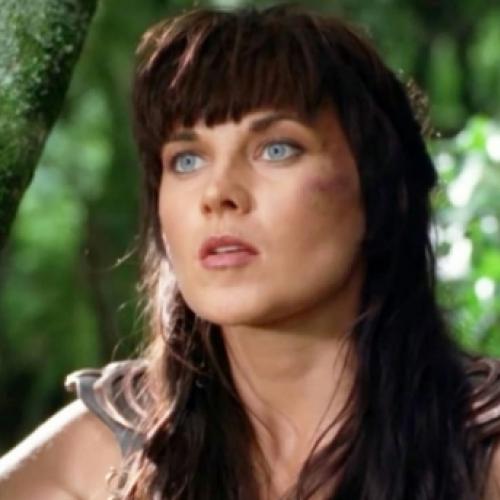 Atriz da série ‘Xena: A Princesa Guerreira’ já está com 54 anos