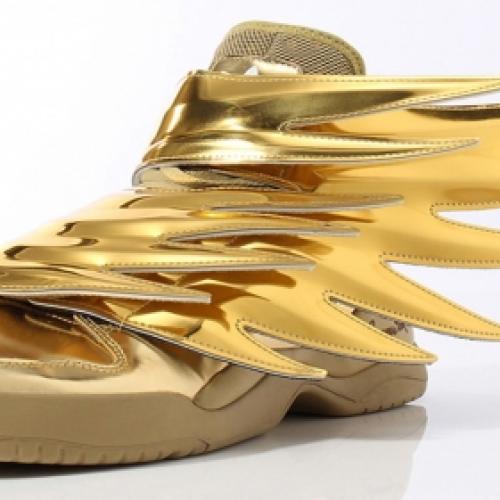 Tênis Adidas Jeremy Scott Asas edição exclusiva em dourado