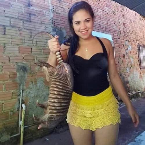 Será que você consegue comer esse tatu inteiro??