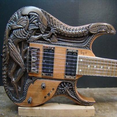 Top 14 guitarras personalizadas baseadas em temas nerds