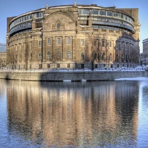 Político sueco chega ao parlamento somente com doações em bitcoin