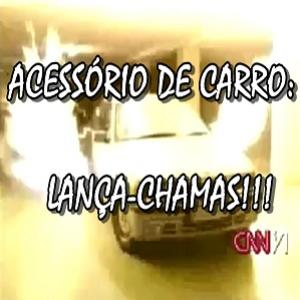 Impressionante: lança-chamas como acessório de carro!