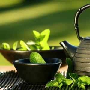 Chá para dormir: solução natural contra insônia
