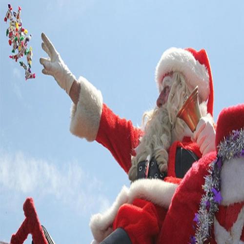 Por falta de balas para crianças, Papai Noel leva pedradas