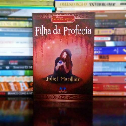 Análise do exemplar Filha da Profecia, de Juliet Marillier