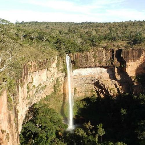 Surpreenda-se com as trilhas e cachoeiras da Chapada dos Guimarães