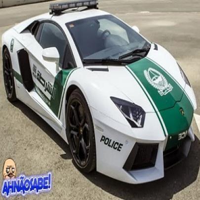  Conheça os super carros da Polícia de Dubai