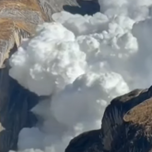 Vídeo mostra uma avalanche bem de pertinho
