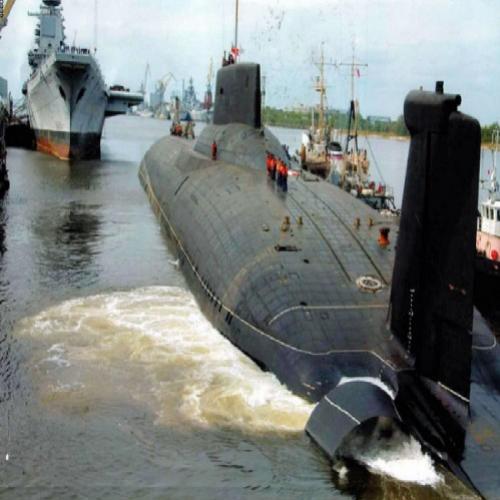 Rússia mostra o maior submarino nuclear do mundo