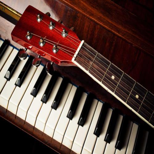Famosas introduções de teclado/piano feitas na guitarra