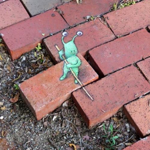 Sluggo, a criativa arte de rua de David Zinn