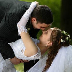 Como fazer o casamento gastando pouco.