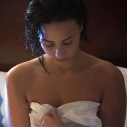 Demi Lovato e o ensaio sem Photoshop top que abalou a internet