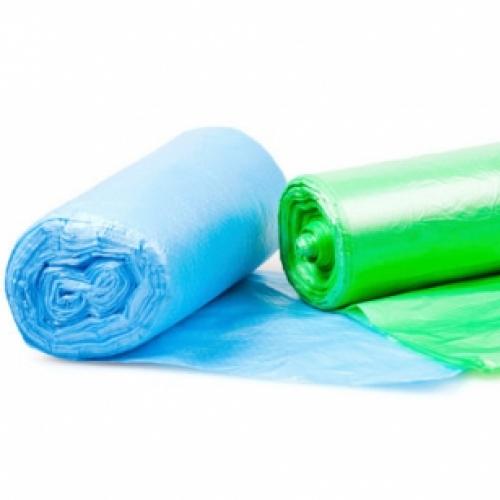 Como é produzido o plástico biodegradável?