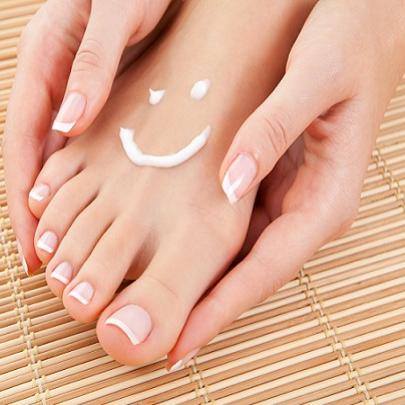 5 produtos para deixar seus pés saudáveis e hidratados.