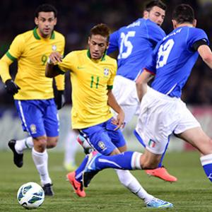 Brasil começa bem, mas bobeia e fica no empate com a Itália
