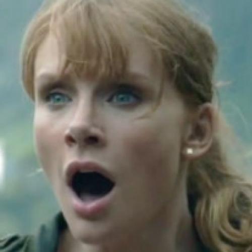 'Jurassic World: Reino Ameaçado' ganha seu primeiro trailer legendado.