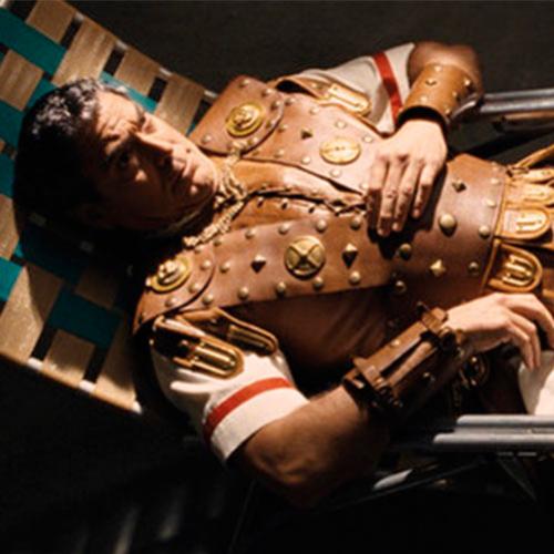 George Clooney e Josh Brolin em trailer de Hail, Caesar!