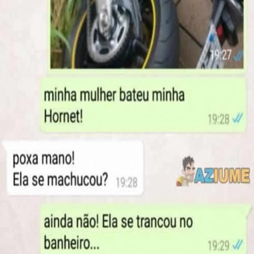 Quando a mulher bate a moto