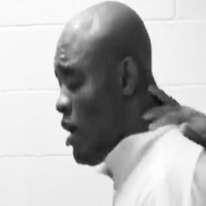 Anderson Silva chora muito após derrota no UFC