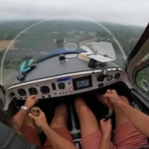 Avião falha a 180 metros de altura e piloto grava pouso forçado