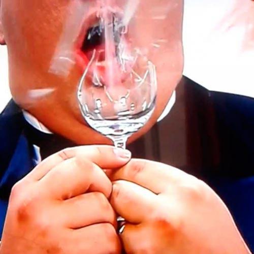 Como quebrar uma taça de cristal no grito