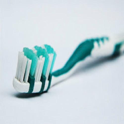 Cuidados que Devemos Ter com a Escova de Dentes