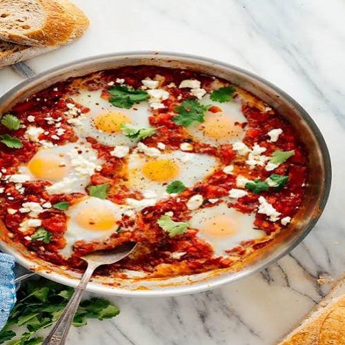 Shakshuka😋jantar leve e saudável!!! Confira os ingredientes aqui!!!