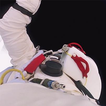 Já viu a GoPro do Red Bull Stratos? Saiu faz pouco tempo.