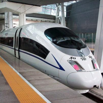 Na China, passageiro embarcará no Trem sem que ele pare na estação