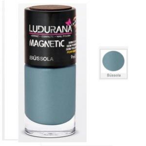 Esmalte do dia: Ludunara Magnetic 