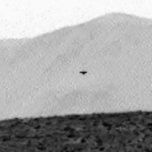 Objeto misterioso é fotografado no céu de Marte pelo jipe-sonda da NAS