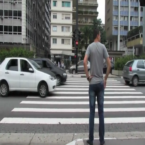 Andar de carro é uma solução ou um problema?